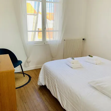 Maison 3 Avec Cour Privative La Rochelle