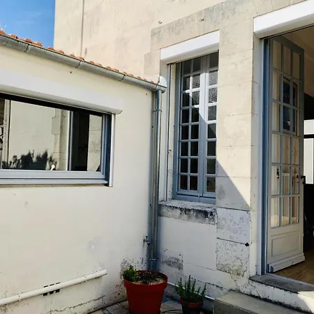 Nyaraló Maison 3 Avec Cour Privative