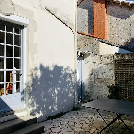 Maison 3 Avec Cour Privative La Rochelle